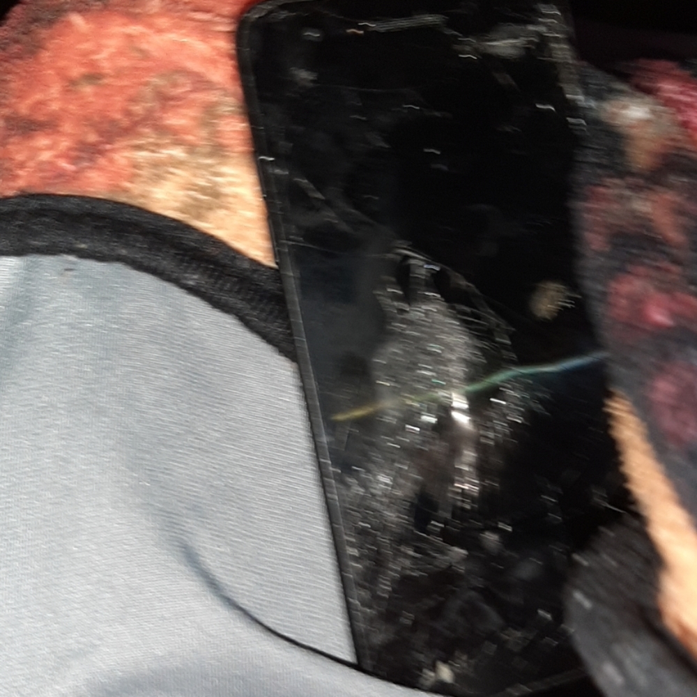 LG phone $600